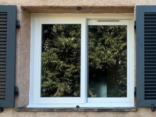 ca-80.jpg Menuiseries et Volets Battants Aluminium - Biot