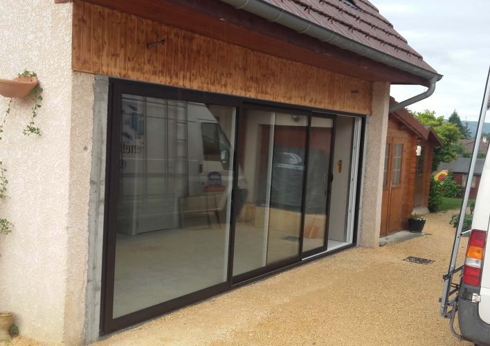 ca80marron-rey.jpg TRYBA Rochetoirin, coulissant alu marron 3 vantaux