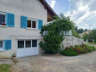 Transformation exceptionnelle d'un garage en pièce à vivre