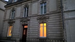 Fenêtres en bois prestige à l'ancienne.