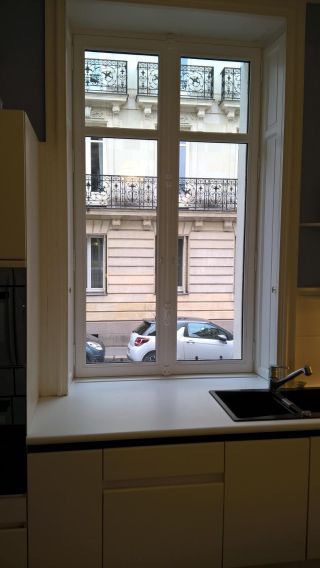 Fenêtres en bois prestige à l'ancienne.