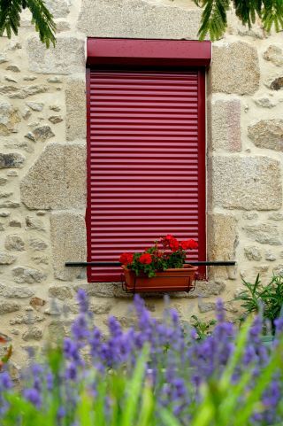 fenetre-volet-roulant.jpg fenetre-volet-roulant.jpg