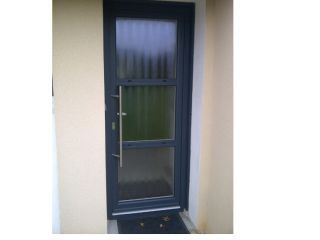 porte-bleu-foncee.jpg Portes d'entrée Madine, Séquoia, Houston, Nassau