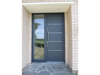 Portes d'entrée en aluminium sur mesure